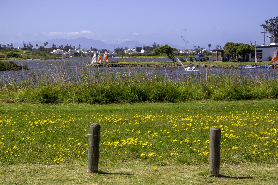 3 Bedroom Property for Sale in Lakeside Western Cape